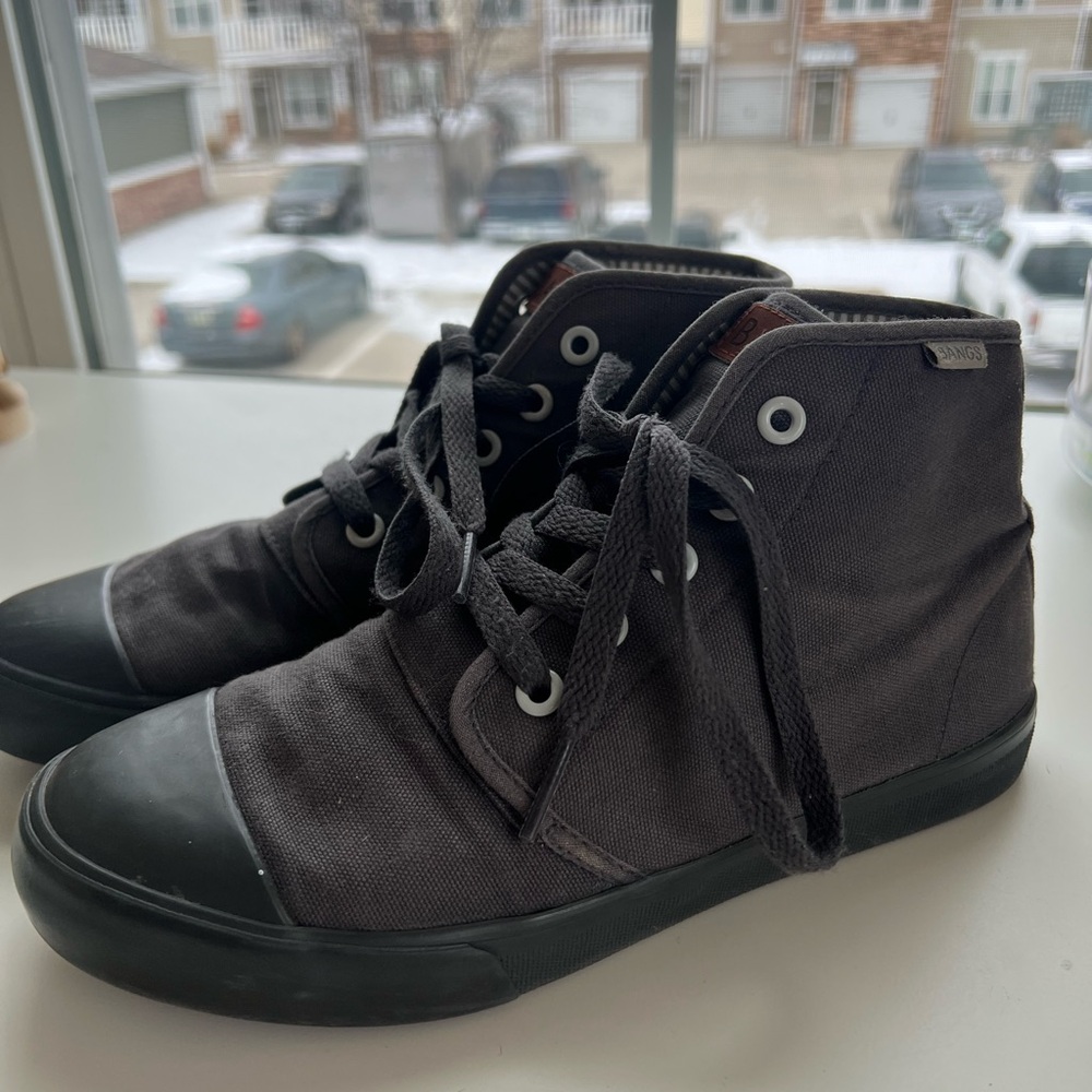 Bangs shoes